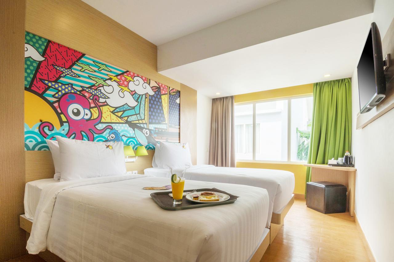 Maxonehotels At Resort Makassar Eksteriør billede